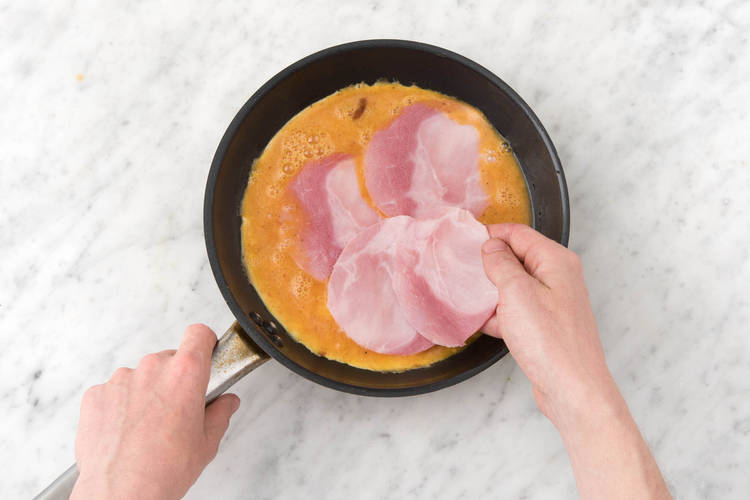 Disposer les tranches de jambon par-dessus