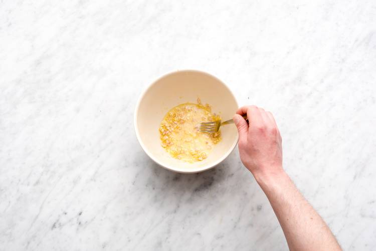 Make the citronette dressing