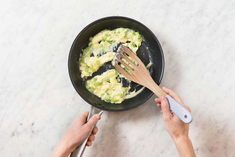 Préparer l'omelette