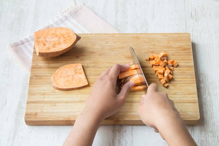 Cut the sweet potato into 1 cm cubes