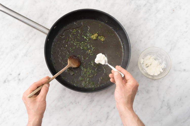 Make the tarragon sauce