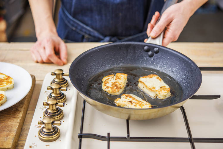 fry halloumi