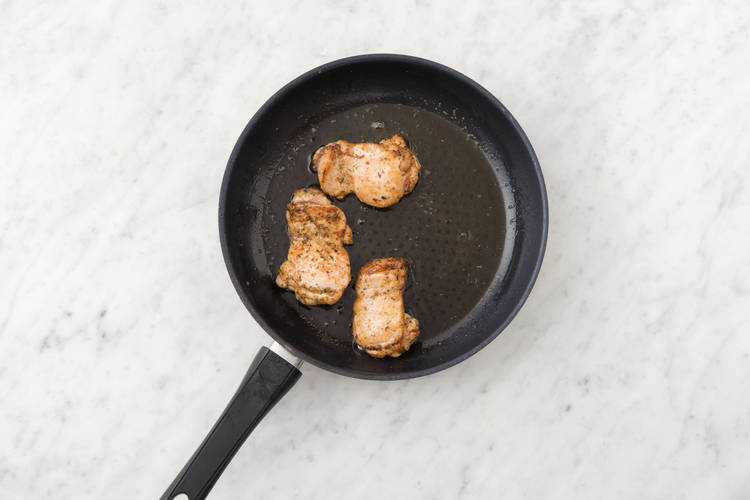 COOK THE JERK CHICKEN