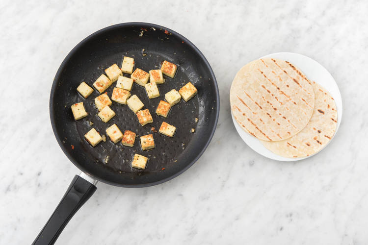 COOK TORTILLAS & HALOUMI