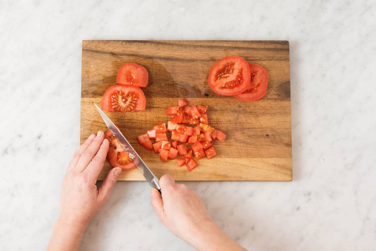 Tomaten schneiden