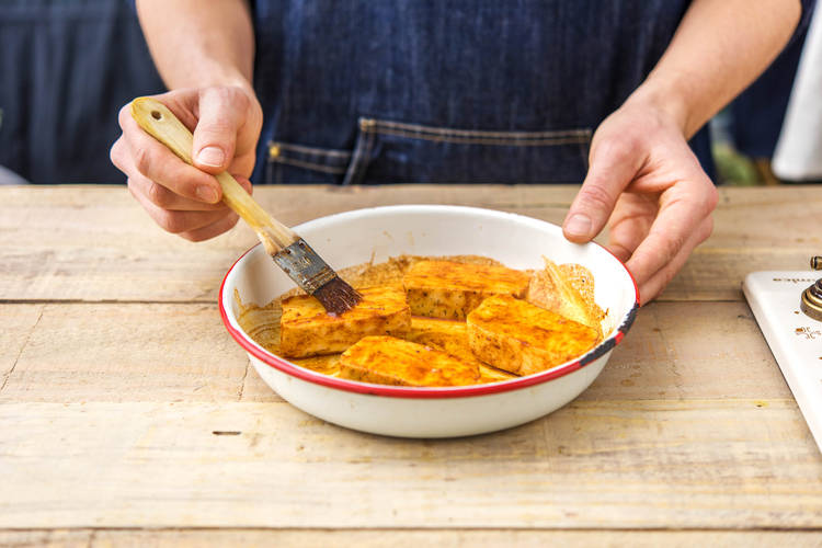 Hot-up the halloumi