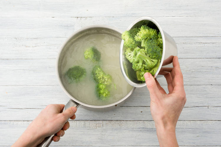 STEAM THE BROCCOLI