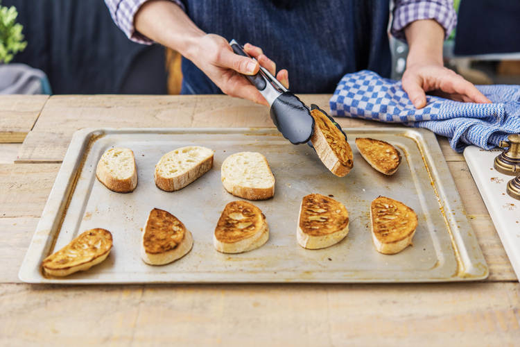 Cheat the Bread!