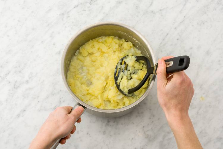 Mash the potatoes
