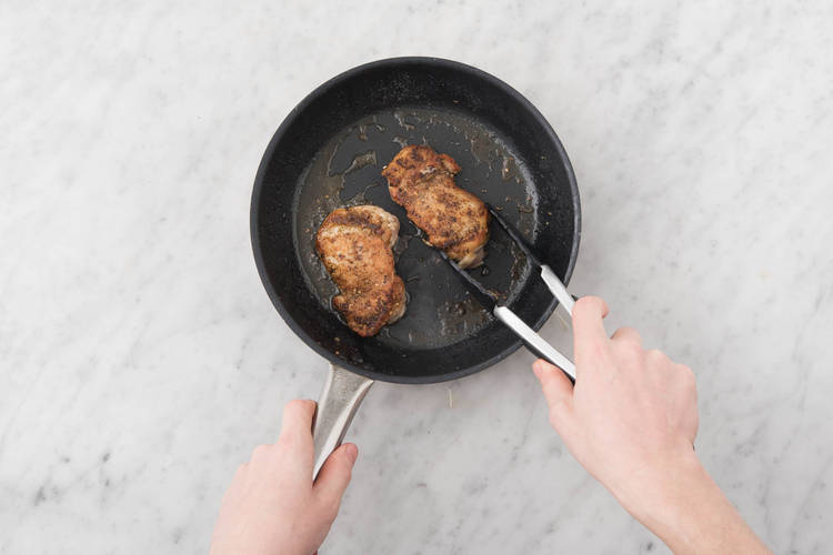COOK THE ZA'ATAR CHICKEN