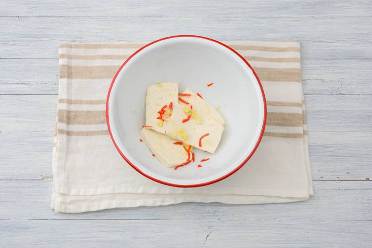 Marinate the tofu