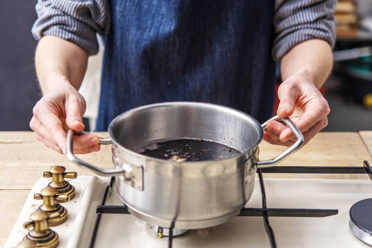 Cook the rice