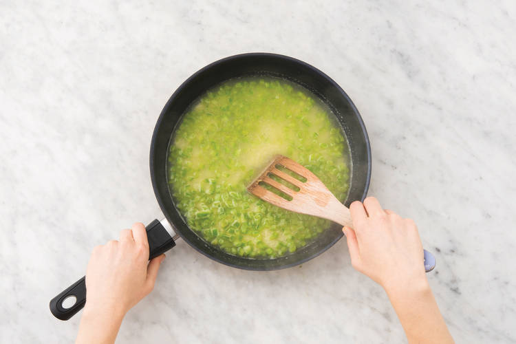 Cook the rice