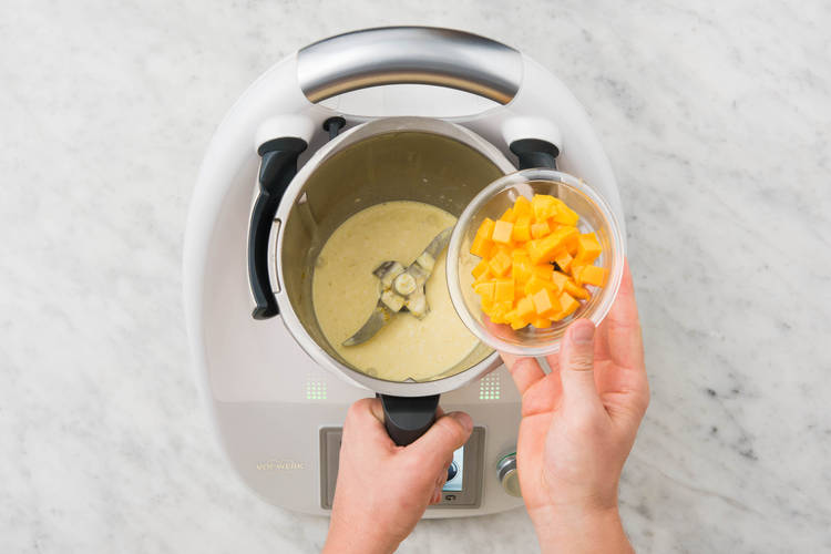 CURRYSOSSE zubereiten