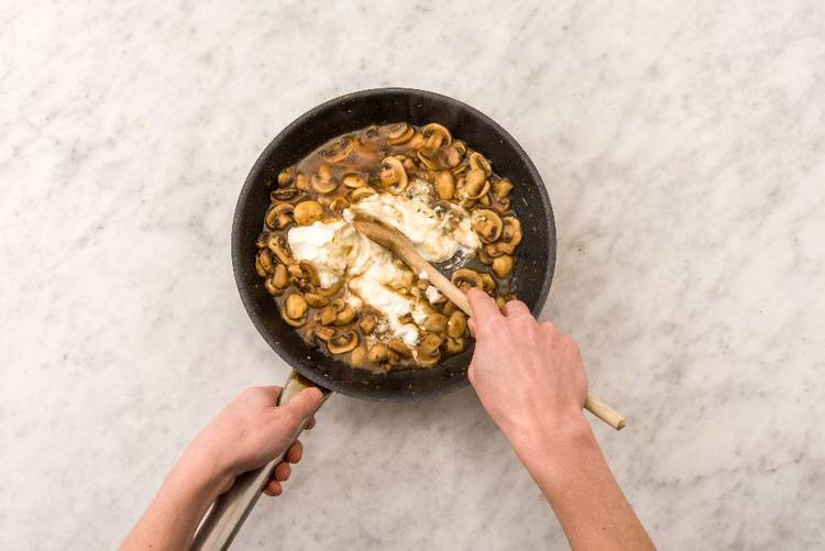 Make Mushroom Sauce