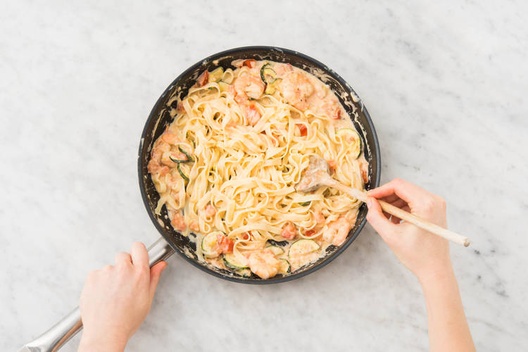 MÉLANGER LES PÂTES