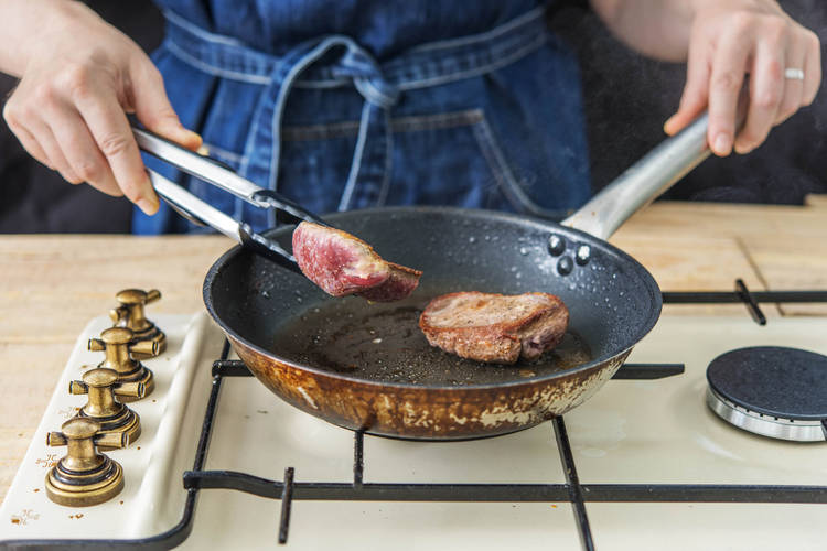 Pan-Fry the Duck