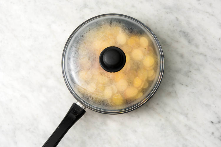 Cuire les pommes de terre