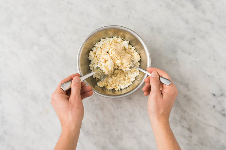 Streusel vorbereiten