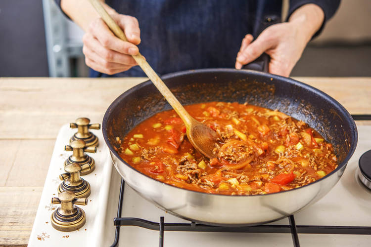 Simmer the Ragu
