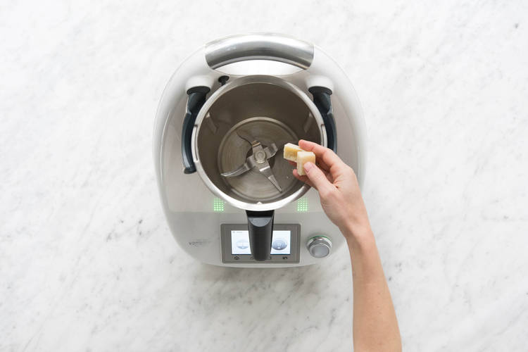 ZERKLEINERN & DÜNSTEN