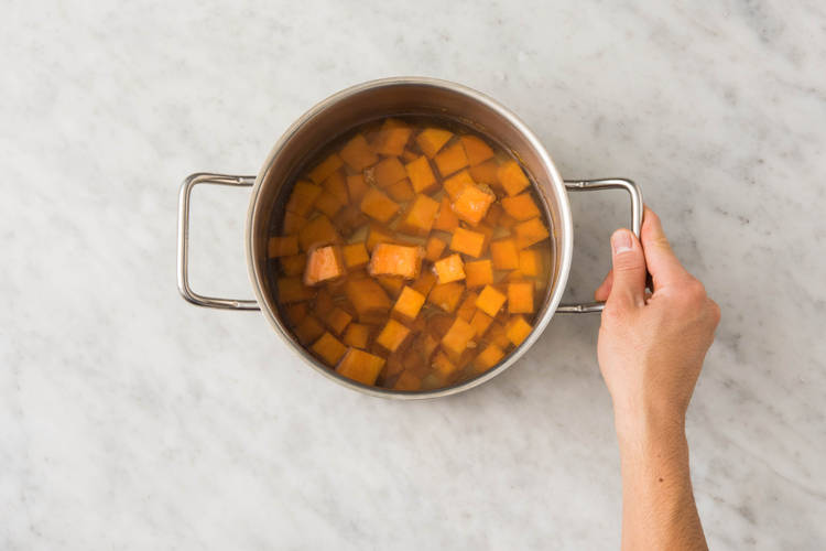 BOIL SWEET POTATOES