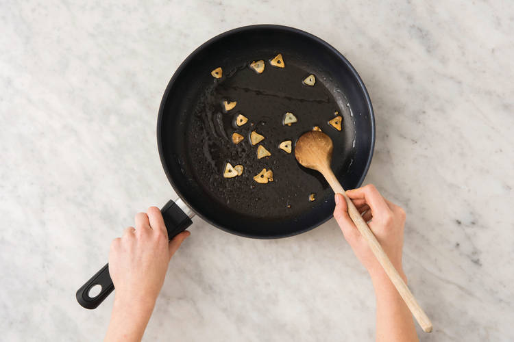 Make the crispy garlic