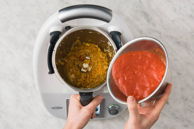 BOLOGNESE FERTIGSTELLEN